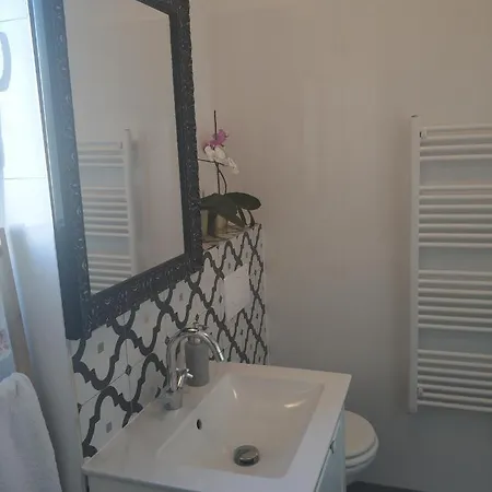 Cosy Room For Two Gostinjska kuća *